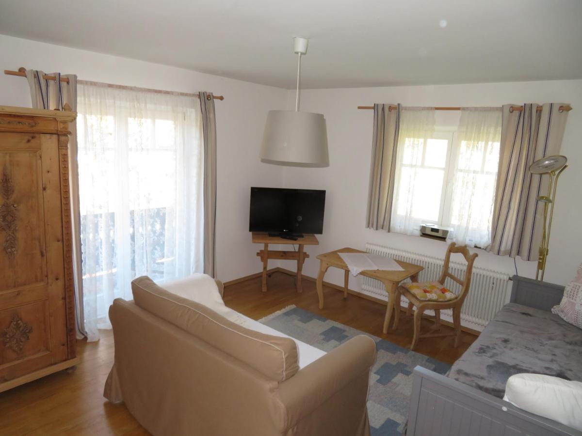 Ferienwohnung Christine Am Weissenbach Strobl Exterior foto